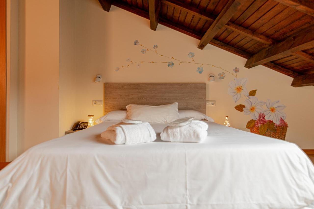 Hotel Balneario Rio Pambre Palas de Rei المظهر الخارجي الصورة